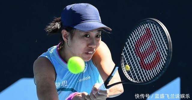 毛球赛季中 毛球赛季中