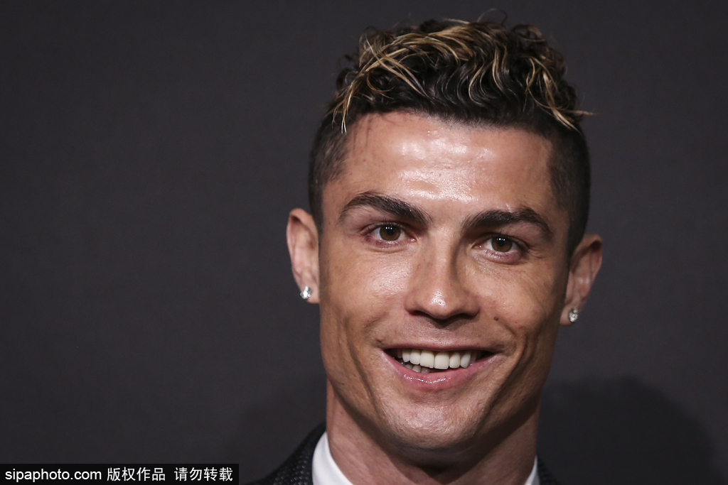 8领先的大 8领先的大